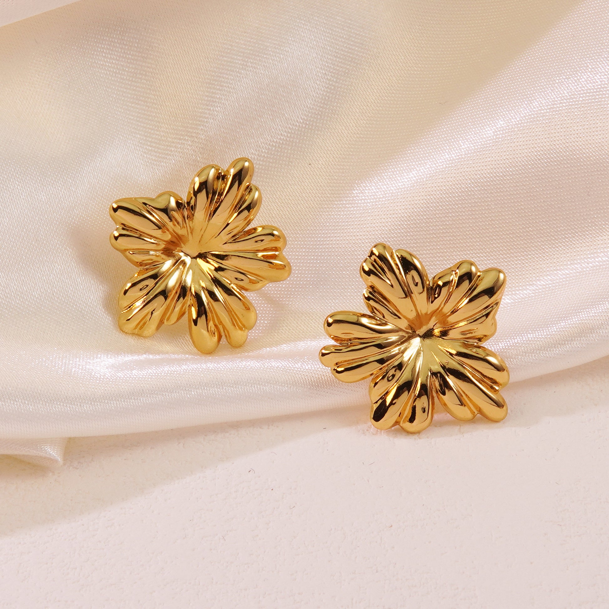 Boucles d’oreilles flore