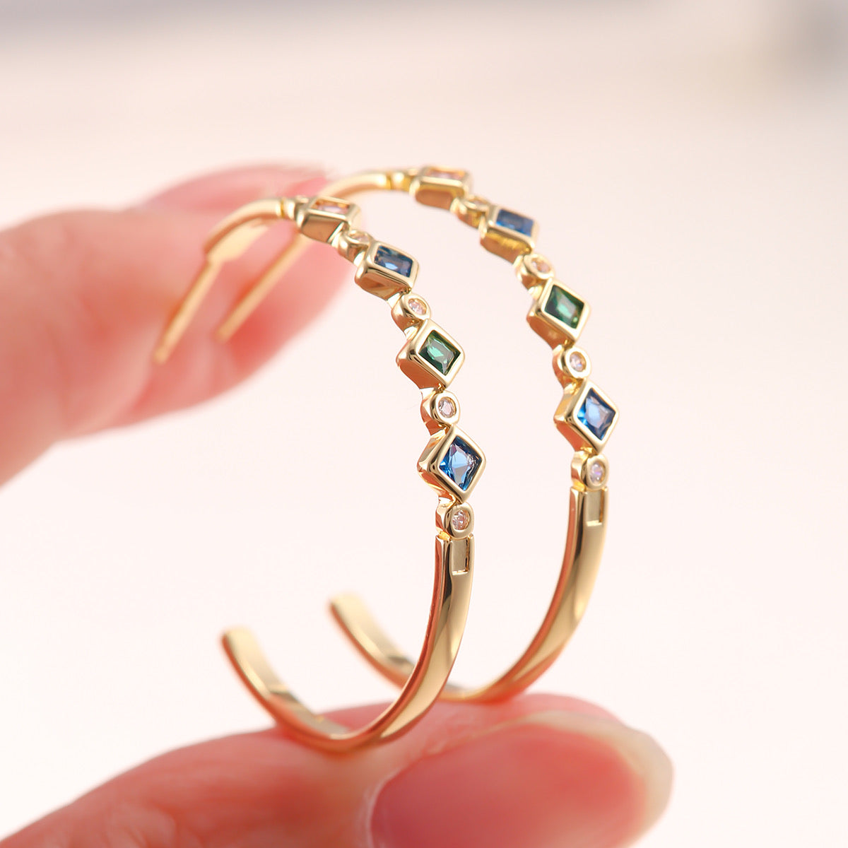 Boucles d’oreilles les gems