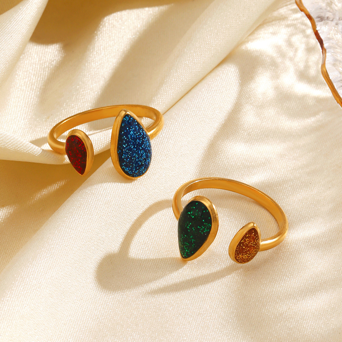 Bague Étreinte Jumelle